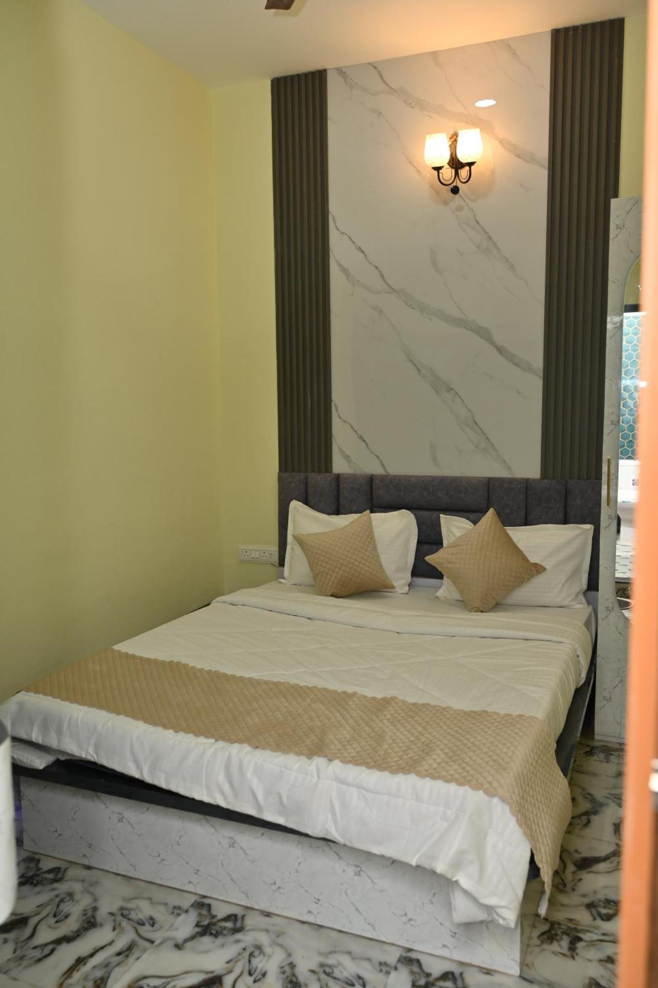 The Vintage Plaza Hotel Baripada Luaran gambar